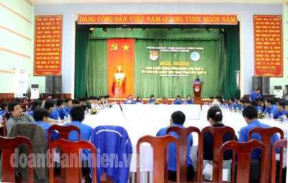 Bình Định Quang cảnh hội nghị.jpg